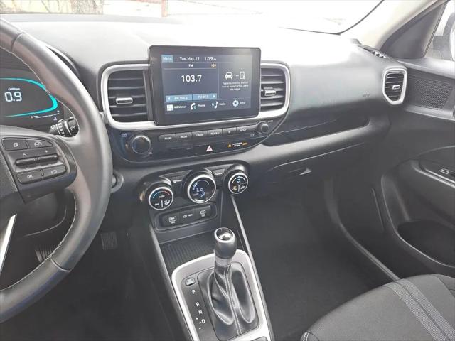2025 Hyundai Venue SEL