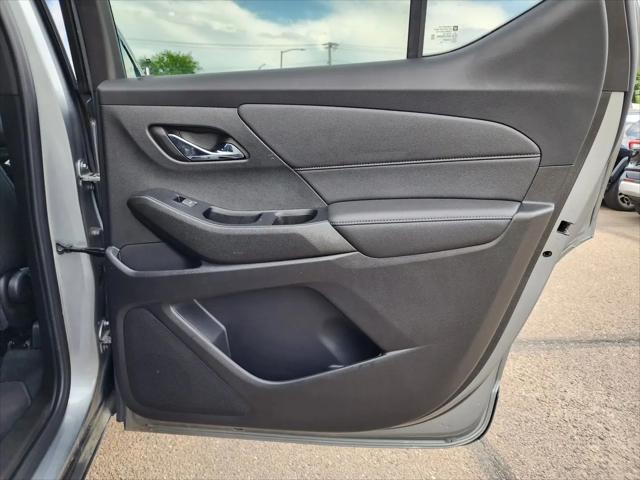 2023 Chevrolet Traverse AWD LT Cloth
