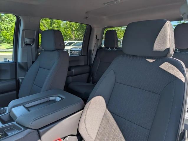 2026 GMC Sierra 2500HD Crew Cab, Long Bed, Pro, 4WD