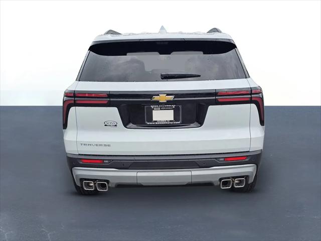 2026 Chevrolet Traverse FWD LT