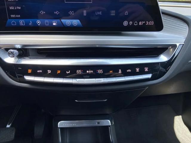 2024 Cadillac iQ Luxury w/1SC