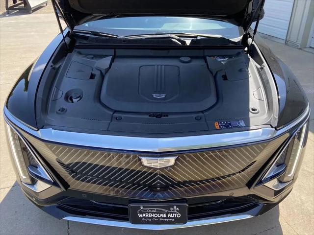 2024 Cadillac iQ Luxury w/1SC