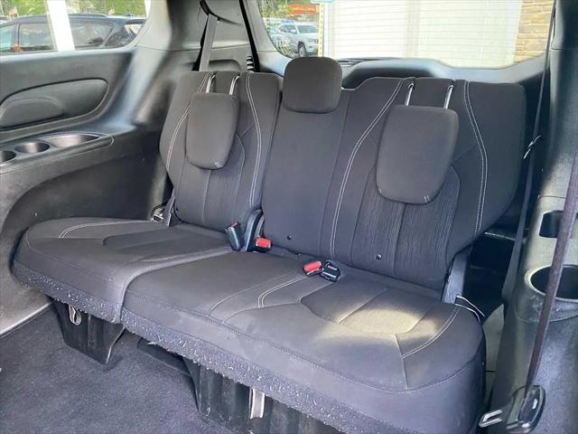 2021 Chrysler Pacifica Touring AWD