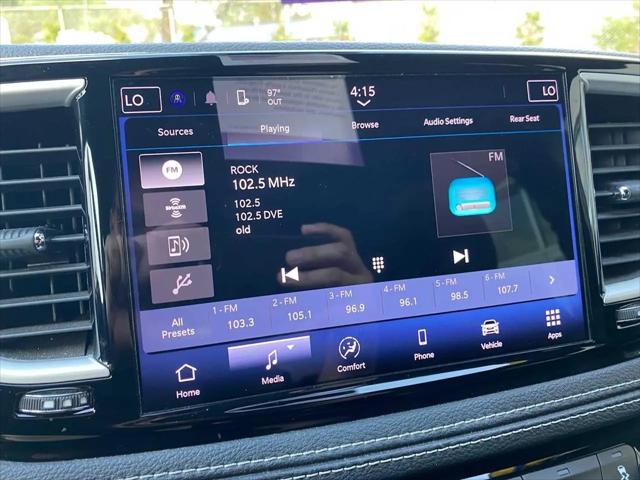 2021 Chrysler Pacifica Touring AWD