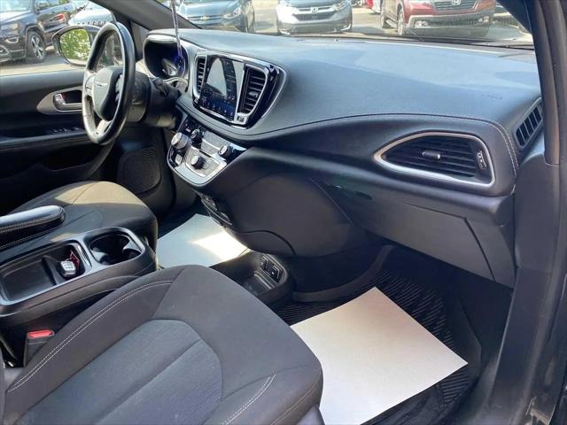 2021 Chrysler Pacifica Touring AWD