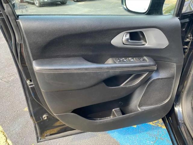2021 Chrysler Pacifica Touring AWD