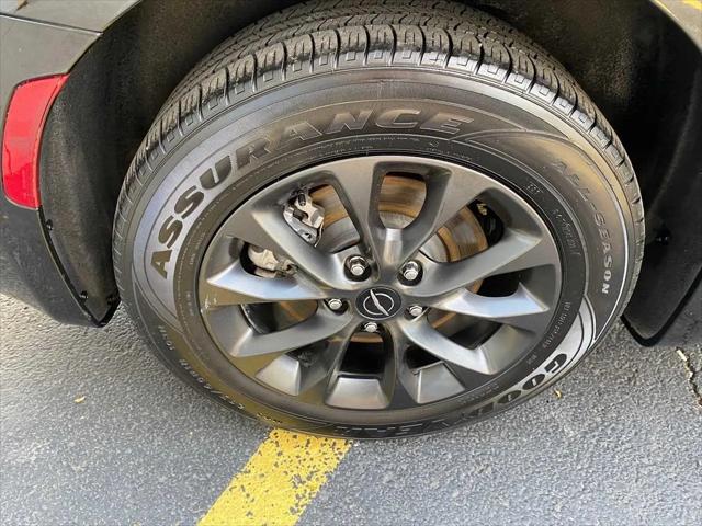 2021 Chrysler Pacifica Touring AWD