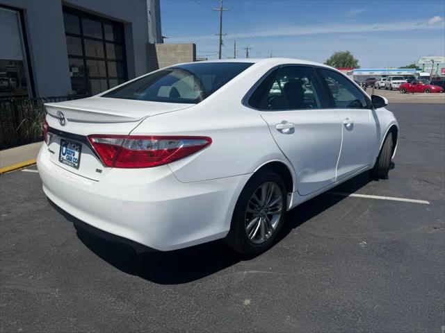 2016 Toyota Camry SE