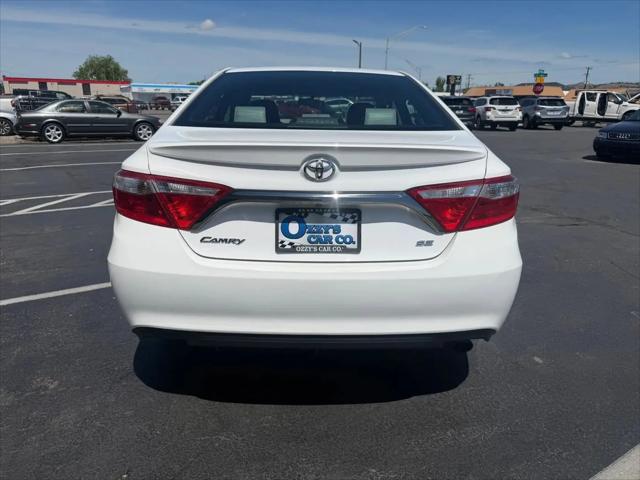 2016 Toyota Camry SE
