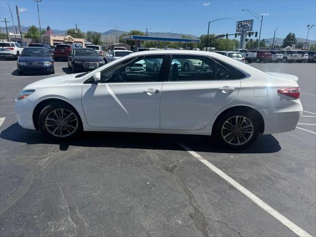 2016 Toyota Camry SE