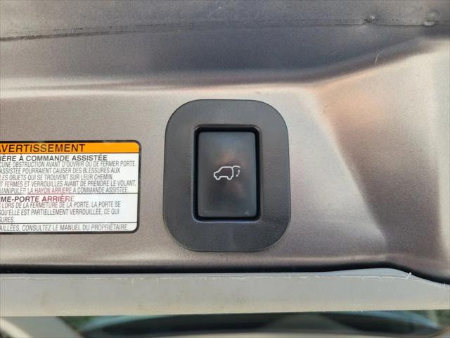 2018 Toyota Sienna SE 8 Passenger