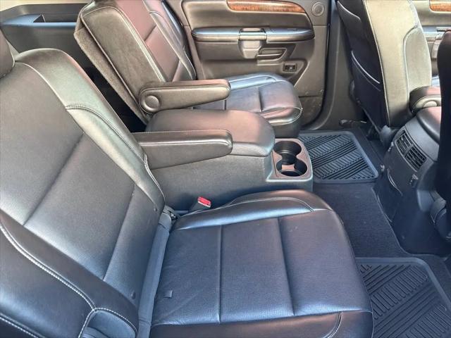 2012 Nissan Armada Platinum