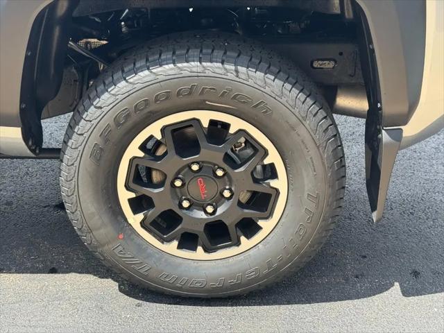 2025 Toyota Tacoma TRD Off Road