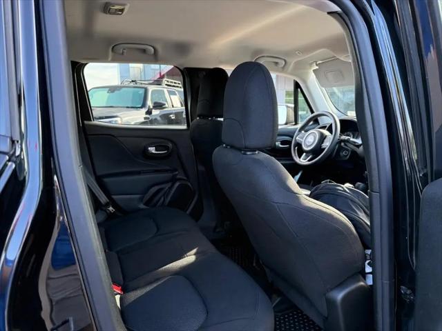 2023 Jeep Renegade Latitude 4x4