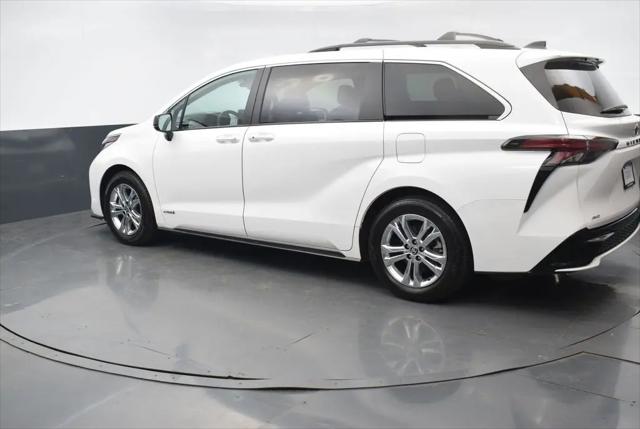 2021 Toyota Sienna XSE