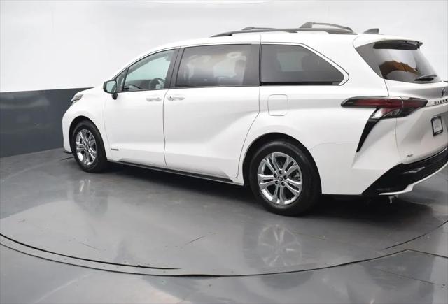 2021 Toyota Sienna XSE