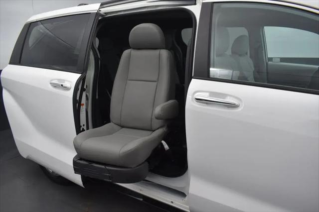 2021 Toyota Sienna XSE