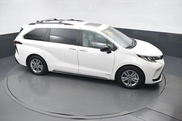 2021 Toyota Sienna XSE