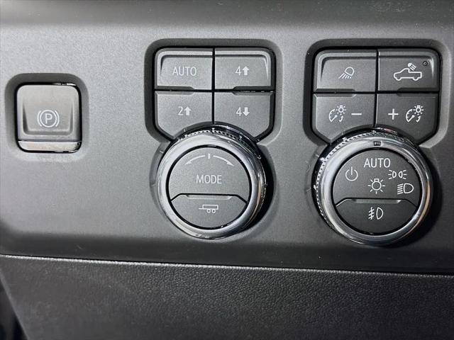 2026 GMC Sierra 2500HD Crew Cab, Standard Bed, AT4X, 4WD