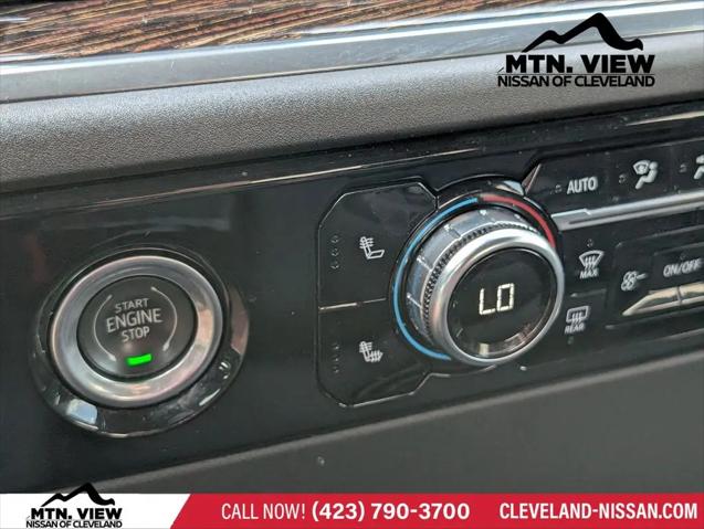 2023 GMC Sierra 1500 4WD Crew Cab Short Box Elevation with 3SB