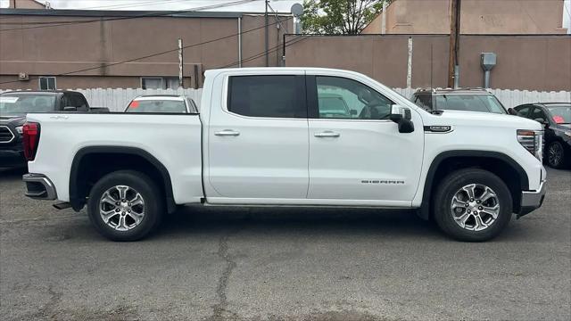 2025 GMC Sierra 1500 4WD Crew Cab Short Box SLT