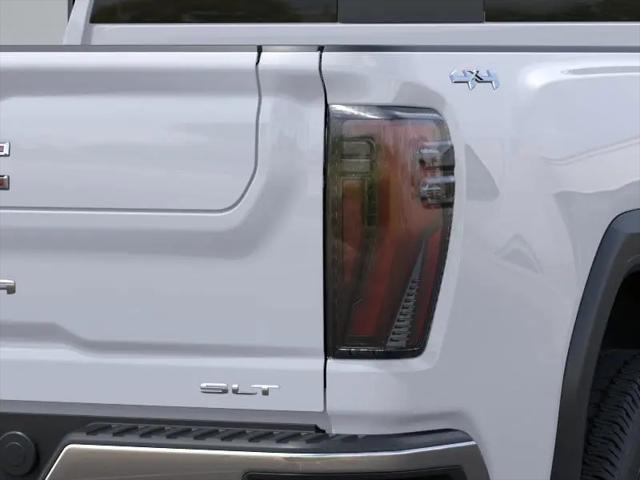 2026 GMC Sierra 2500HD Crew Cab, Standard Bed, SLT, 4WD