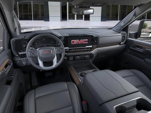 2026 GMC Sierra 2500HD Crew Cab, Standard Bed, SLT, 4WD