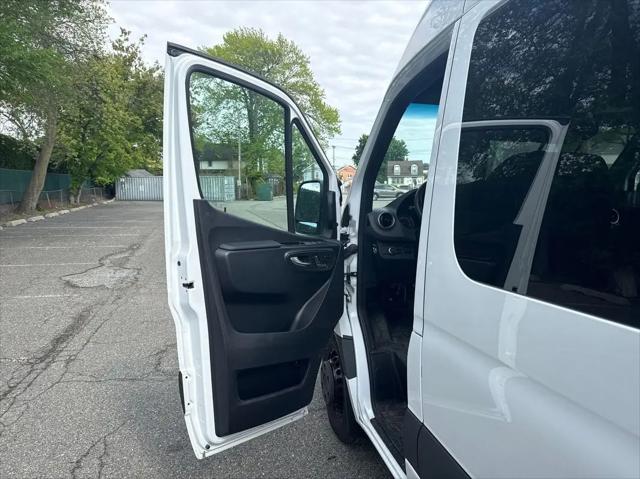 2024 Mercedes-Benz Sprinter 3500XD High Roof 4-Cyl Diesel HO
