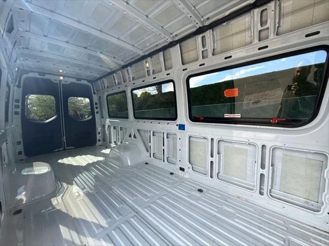 2024 Mercedes-Benz Sprinter 3500XD High Roof 4-Cyl Diesel HO