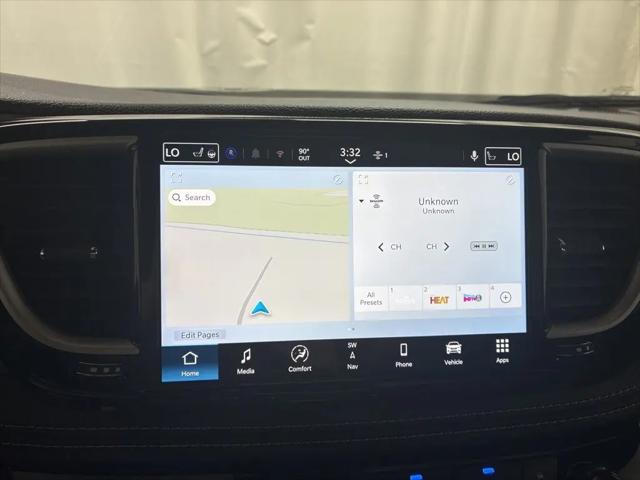 2027 Chrysler Pacifica Limited
