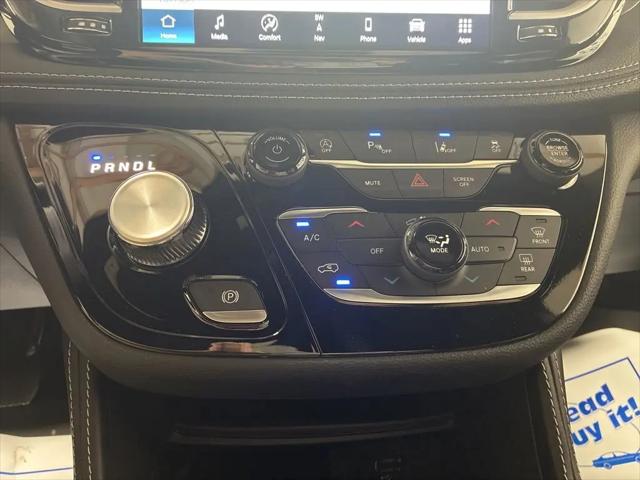 2027 Chrysler Pacifica Limited