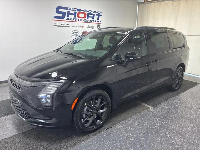 2027 Chrysler Pacifica Limited for sale in Pikeville, KY