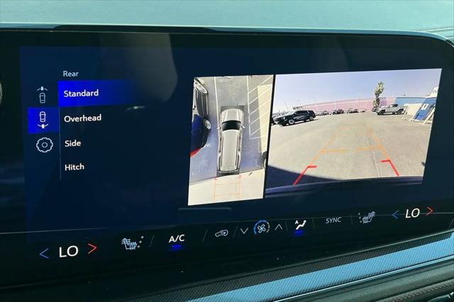 2025 Chevrolet Suburban 4WD RST