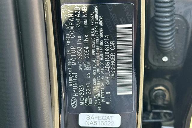 2025 Hyundai Elantra SE