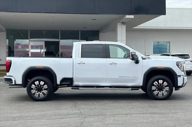 2026 GMC Sierra 2500HD Crew Cab, Standard Bed, Denali, 4WD