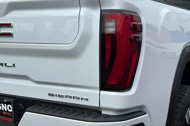 2026 GMC Sierra 2500HD Crew Cab, Standard Bed, Denali, 4WD