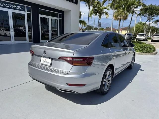2019 Volkswagen Jetta 1.4T R-Line