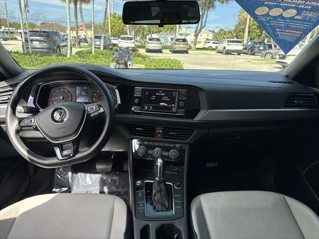 2019 Volkswagen Jetta 1.4T R-Line