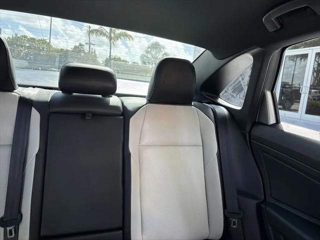 2019 Volkswagen Jetta 1.4T R-Line