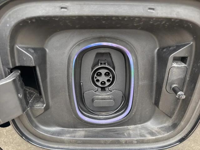 2025 Chevrolet Silverado EV LT
