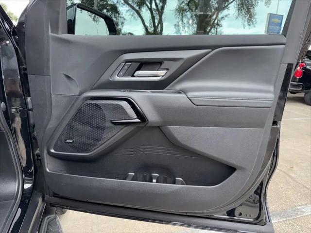 2025 Chevrolet Silverado EV LT