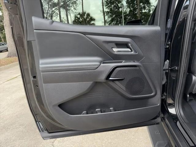 2025 Chevrolet Silverado EV LT