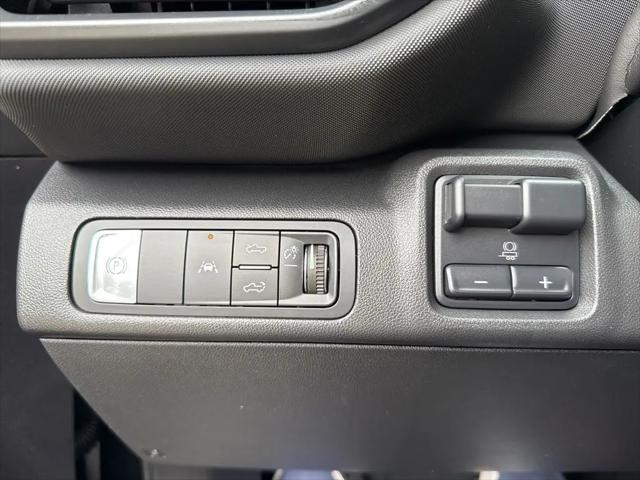 2025 Chevrolet Silverado EV LT