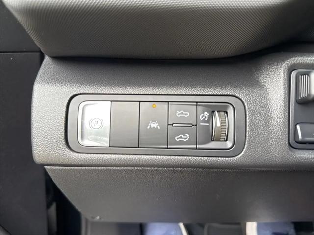 2025 Chevrolet Silverado EV LT