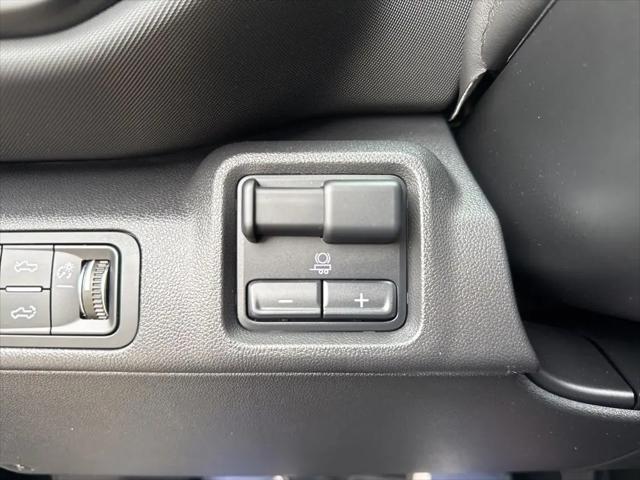 2025 Chevrolet Silverado EV LT