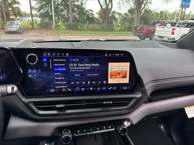 2025 Chevrolet Silverado EV LT