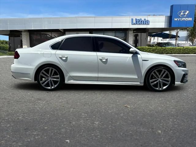 2017 Volkswagen Passat 1.8T R-Line