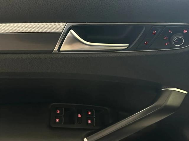 2017 Volkswagen Passat 1.8T R-Line