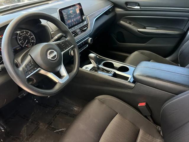 2024 Nissan Altima SV FWD