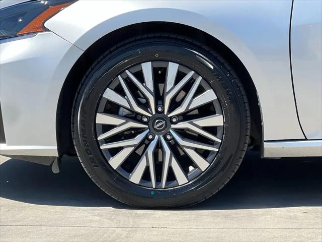 2024 Nissan Altima SV FWD